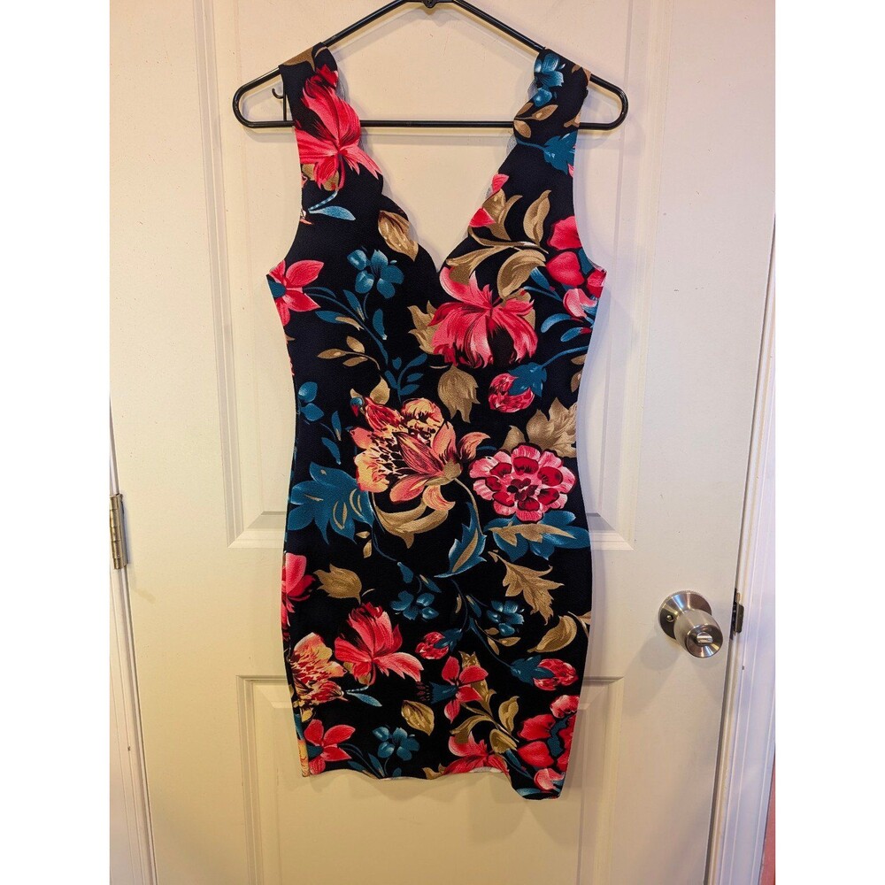 Women's Shein Seamless Scalloped Neckline Sleeveless Dress Floral Small